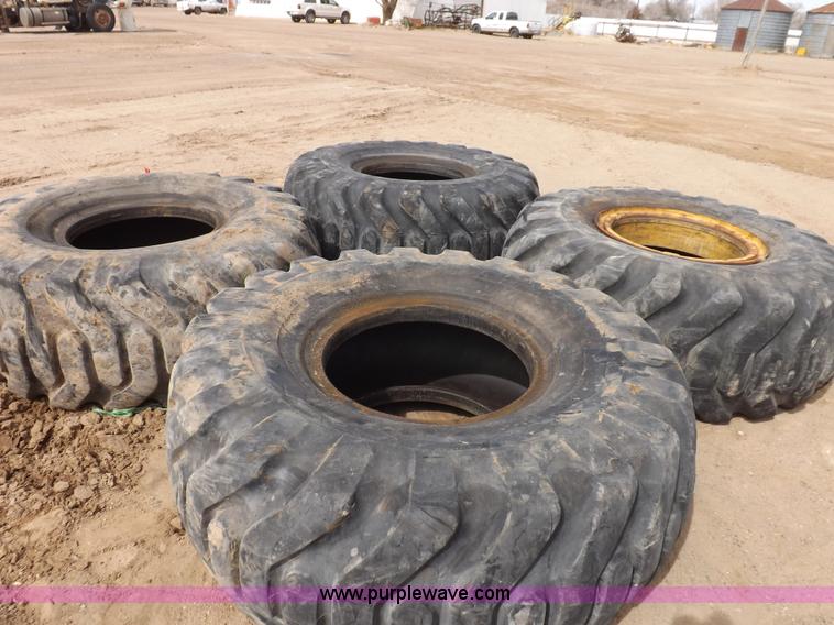 image for item F6412 (4) Goodyear loader tires