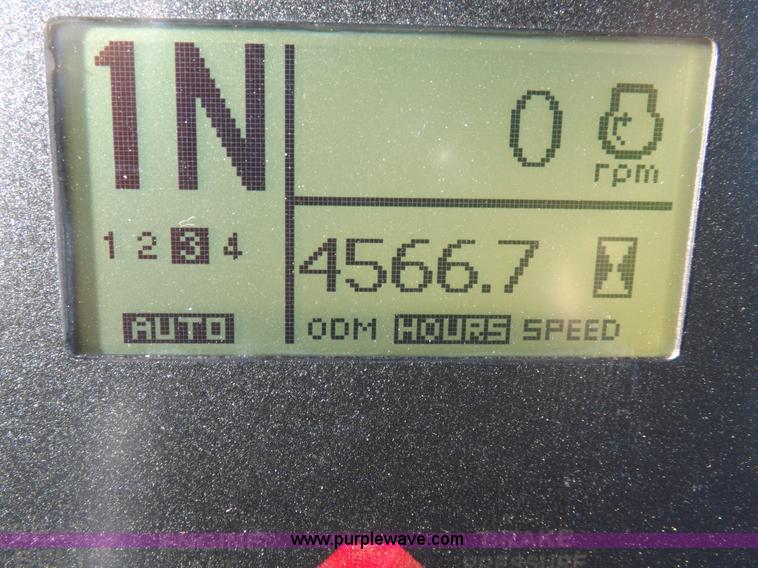 image for item F6417 John Deere 644J loader