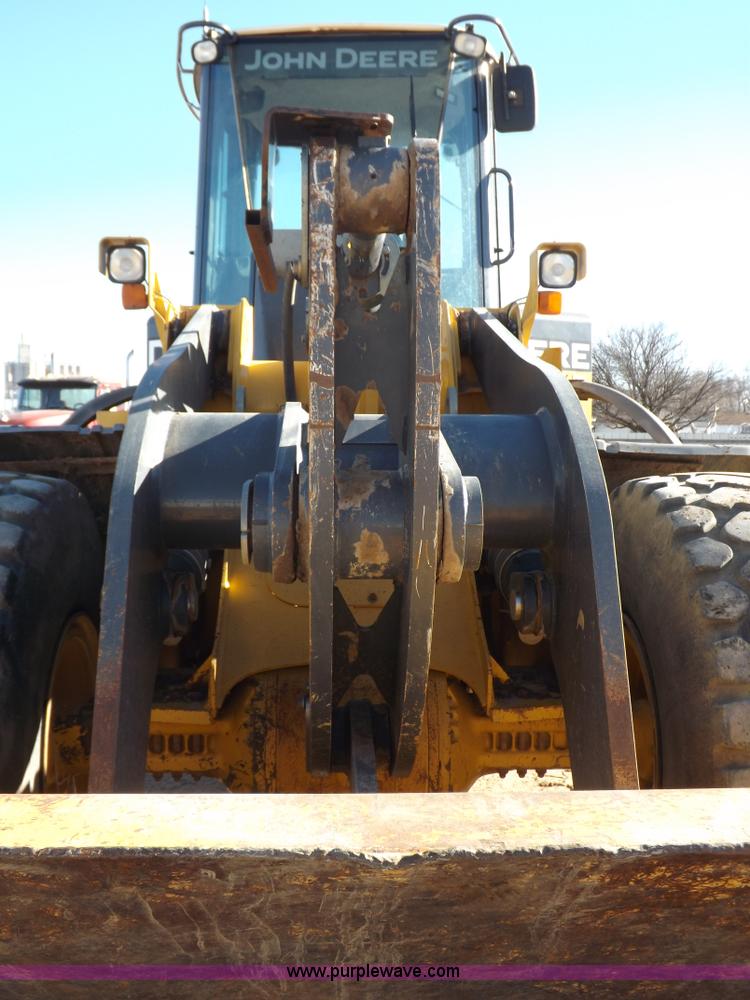image for item F6417 John Deere 644J loader