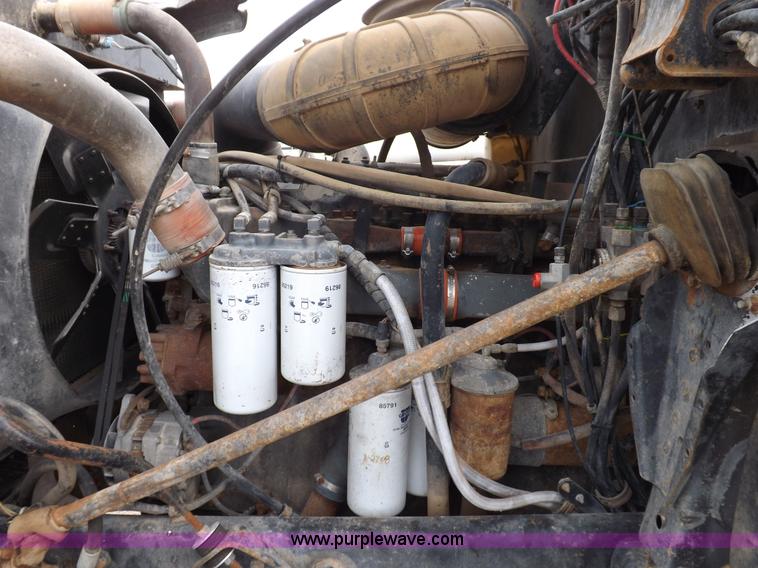 image for item F6419 1992 Mack CH613 dump truck