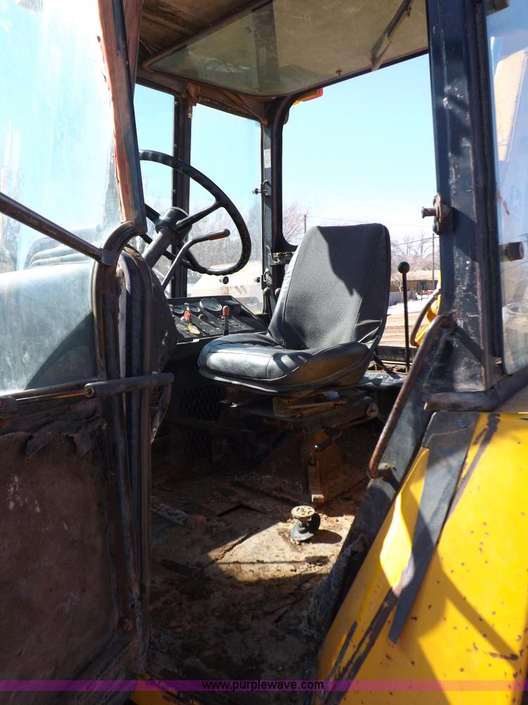 image for item F6436 1984 John Deere 510B Turbo backhoe