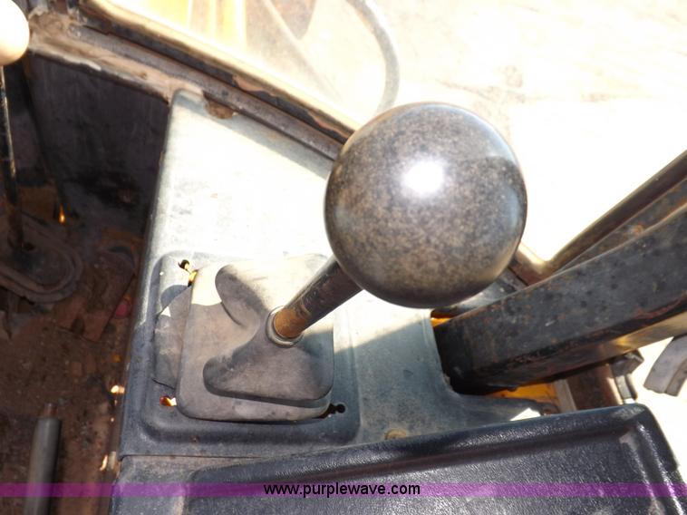 image for item F6436 1984 John Deere 510B Turbo backhoe