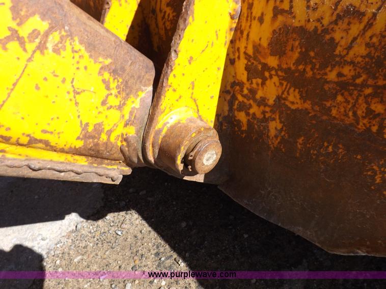 image for item F6436 1984 John Deere 510B Turbo backhoe