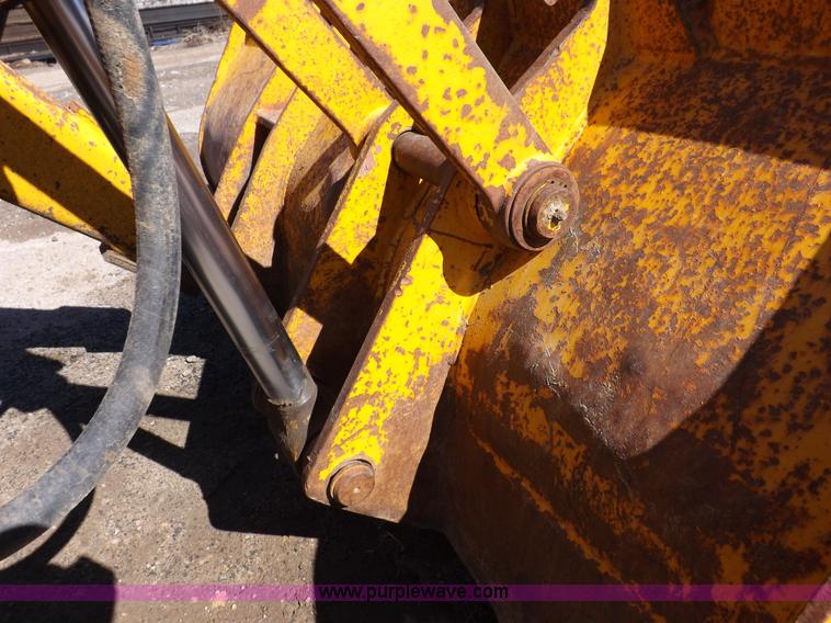 image for item F6436 1984 John Deere 510B Turbo backhoe