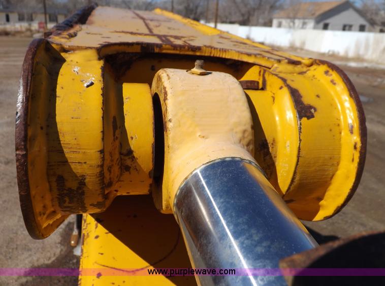 image for item F6436 1984 John Deere 510B Turbo backhoe