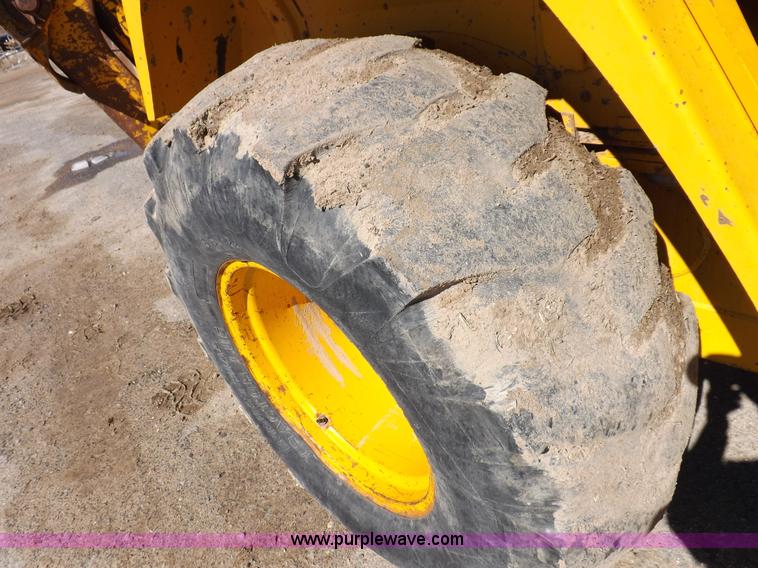 image for item F6436 1984 John Deere 510B Turbo backhoe