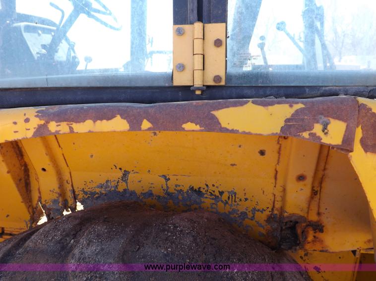 image for item F6436 1984 John Deere 510B Turbo backhoe