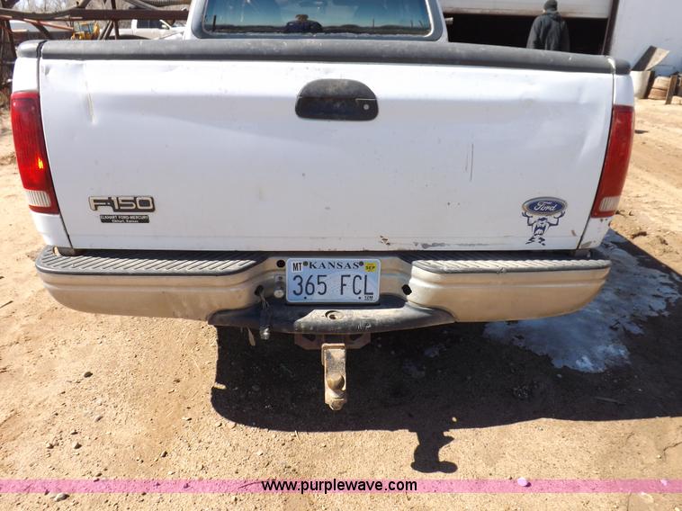 image for item F6437 1997 Ford F150 SuperCab pickup truck