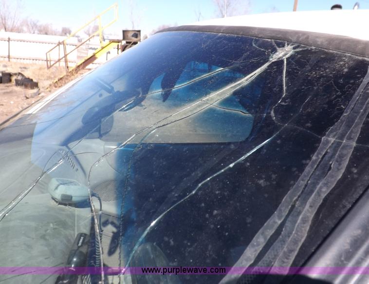 image for item F6437 1997 Ford F150 SuperCab pickup truck