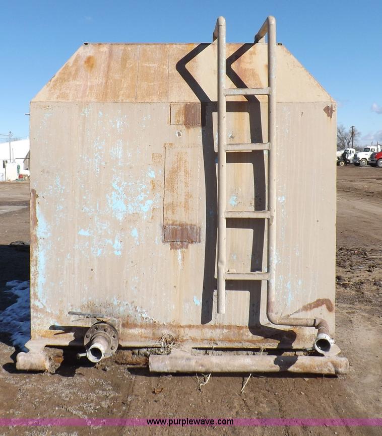 image for item F6439 Drilling mod/cement mixing pump with tank