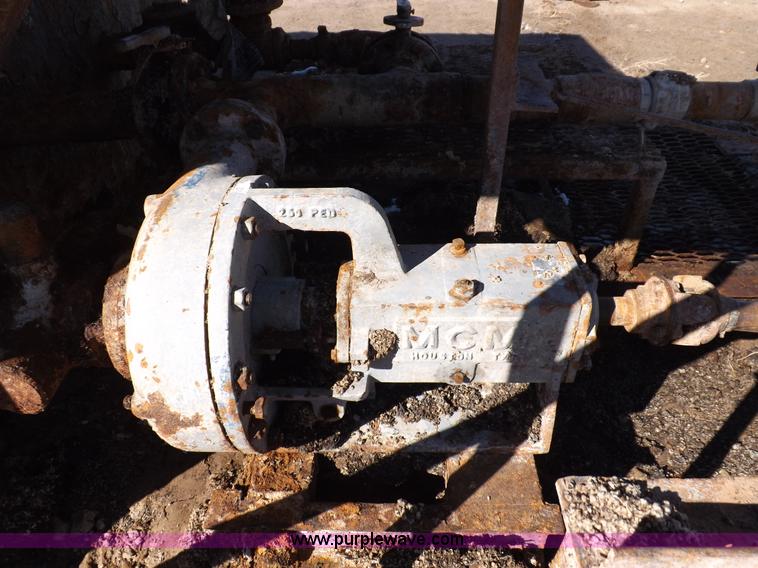 image for item F6439 Drilling mod/cement mixing pump with tank