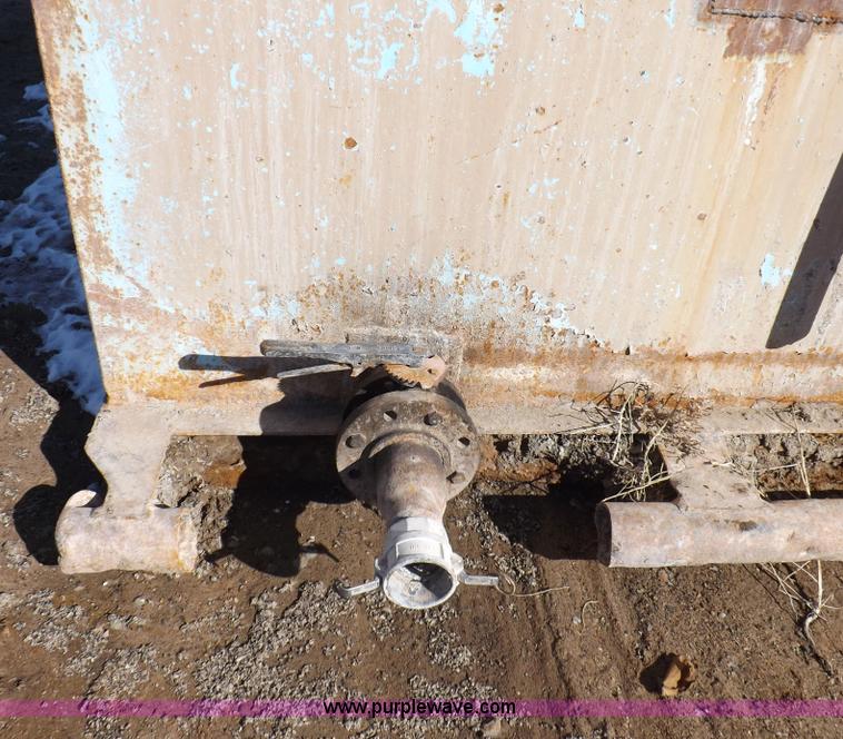 image for item F6439 Drilling mod/cement mixing pump with tank