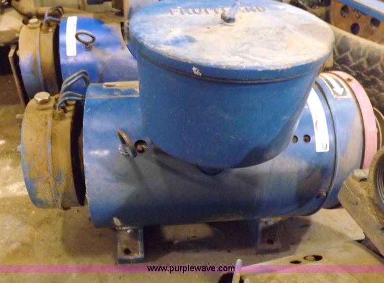 image for item J9165 Fruitland 3" vacuum pump