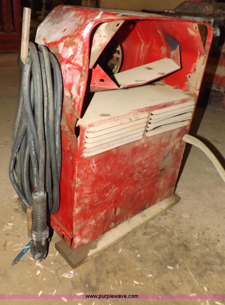 image for item J9169 Lincoln AC225 arc welder