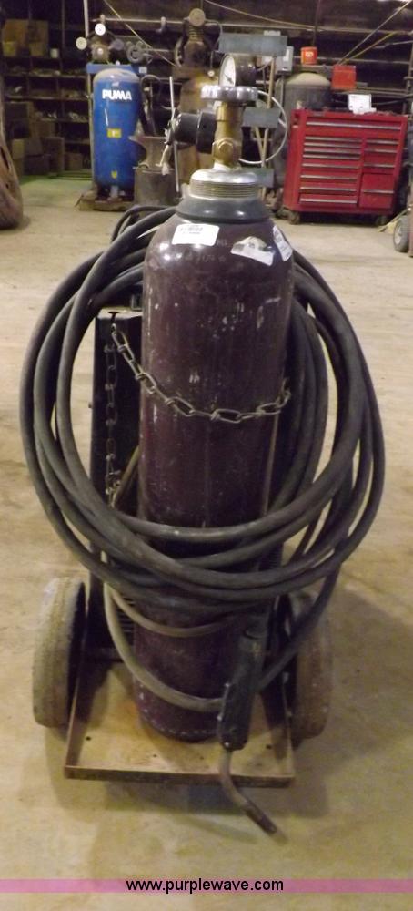 image for item J9170 Millermatic 250 wire feed welder