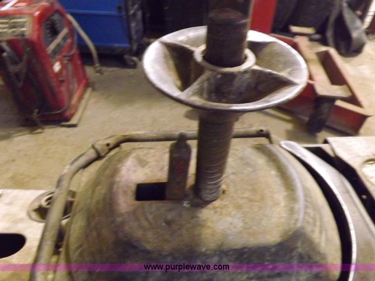 image for item J9173 Coats 2020 Super Star tire machine