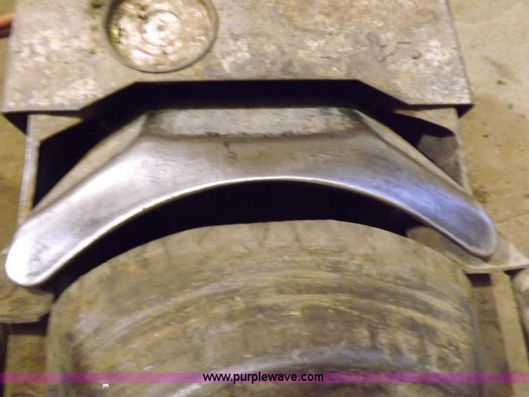 image for item J9173 Coats 2020 Super Star tire machine