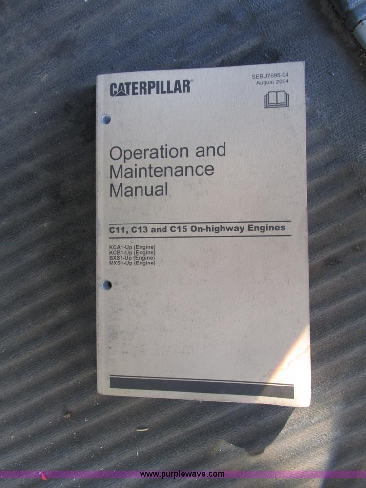 image for item A8501 2006 Freightliner Columbia semi truck