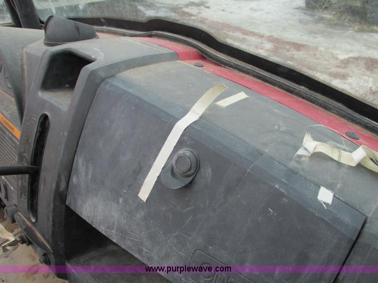 image for item AH9998 2007 Club Car XRT 1550G utility vehicle