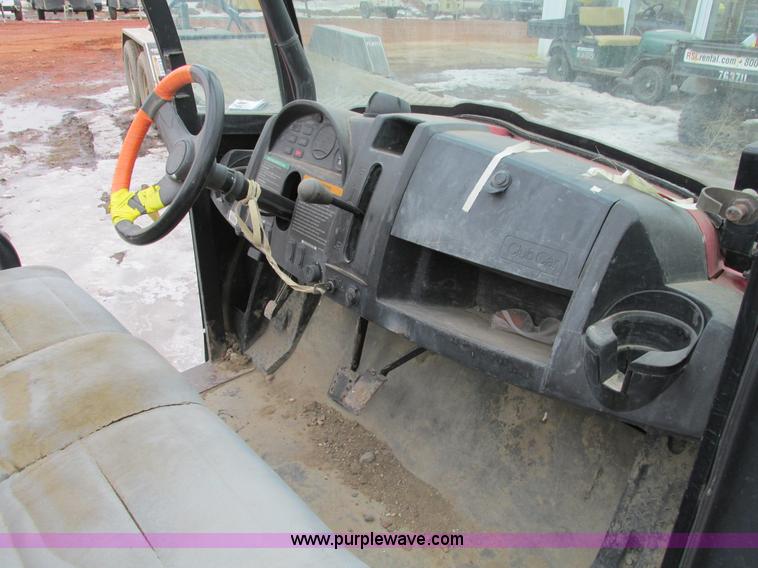 image for item AH9998 2007 Club Car XRT 1550G utility vehicle