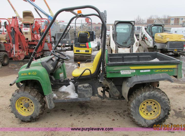 image for item AH9999 2008 John Deere XUV 620I utility vehicles