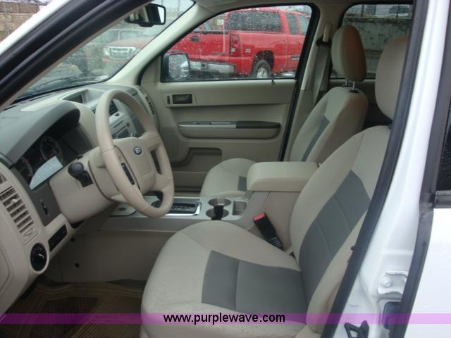 image for item B1855 2008 Ford Escape XLT SUV