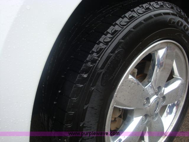 image for item B1855 2008 Ford Escape XLT SUV