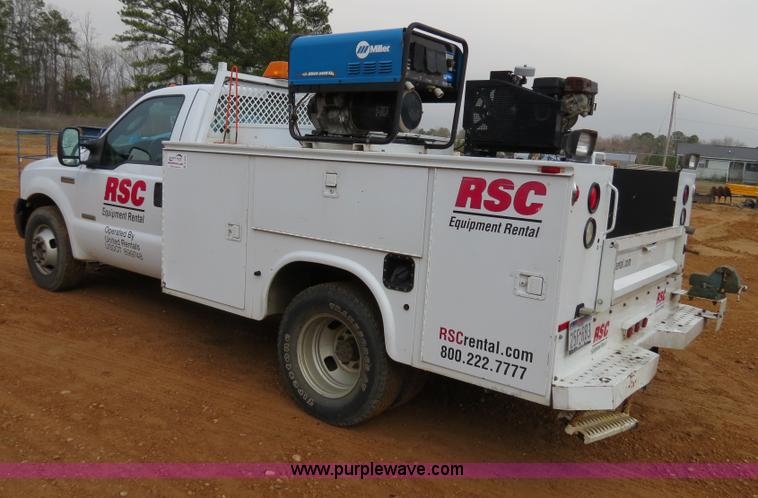 image for item B4645 2006 Ford F350 XL Super Duty service truck