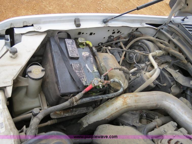 image for item B4645 2006 Ford F350 XL Super Duty service truck