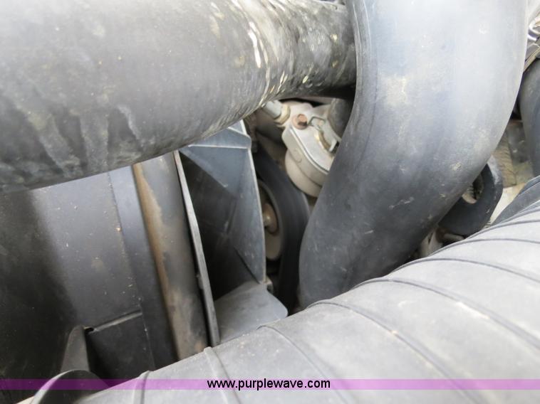 image for item B4645 2006 Ford F350 XL Super Duty service truck