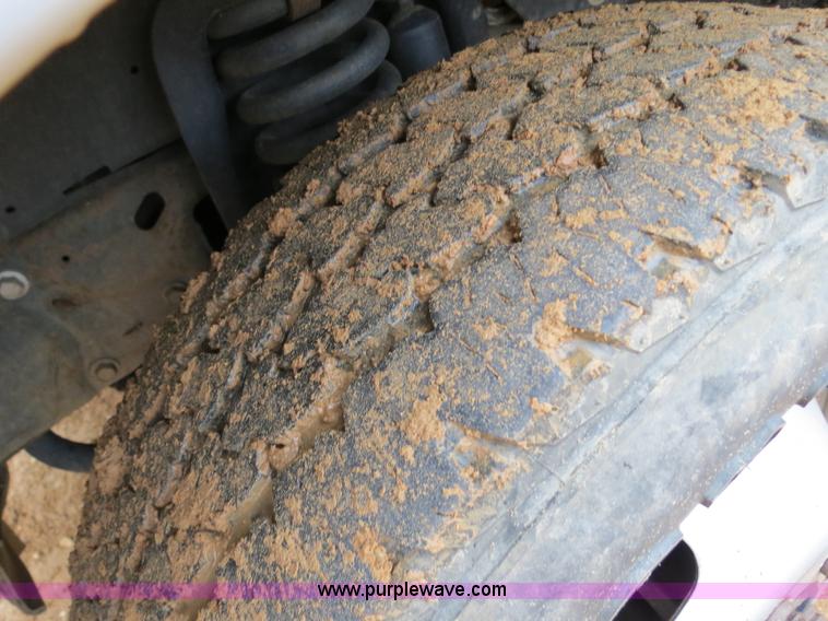 image for item B4645 2006 Ford F350 XL Super Duty service truck