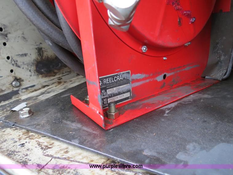 image for item B4645 2006 Ford F350 XL Super Duty service truck