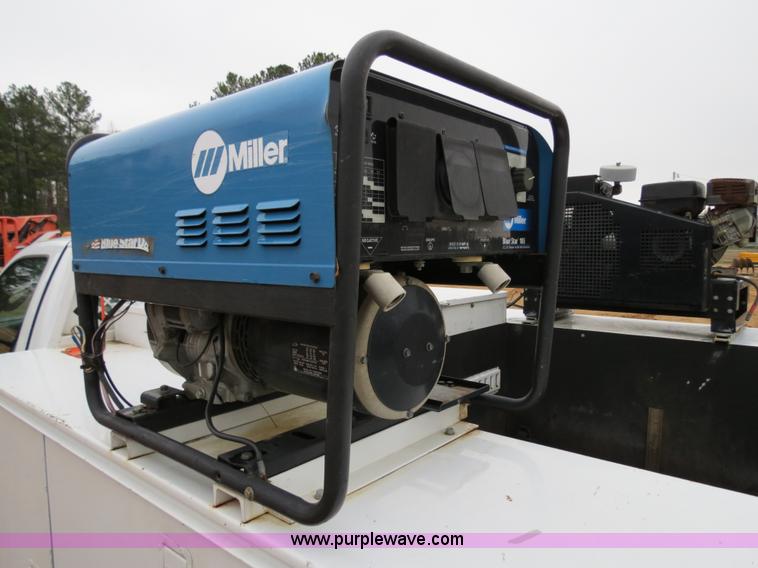 image for item B4645 2006 Ford F350 XL Super Duty service truck