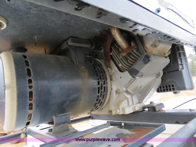 image for item B4645 2006 Ford F350 XL Super Duty service truck