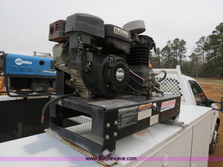 image for item B4645 2006 Ford F350 XL Super Duty service truck