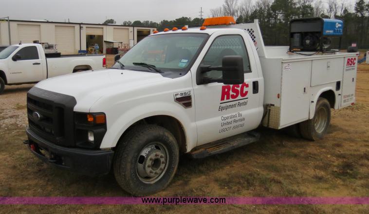 image for item B4646 2008 Ford F350 XL Super Duty service truck