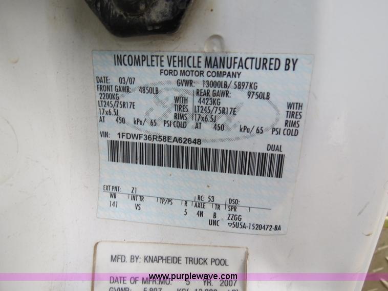 image for item B4646 2008 Ford F350 XL Super Duty service truck