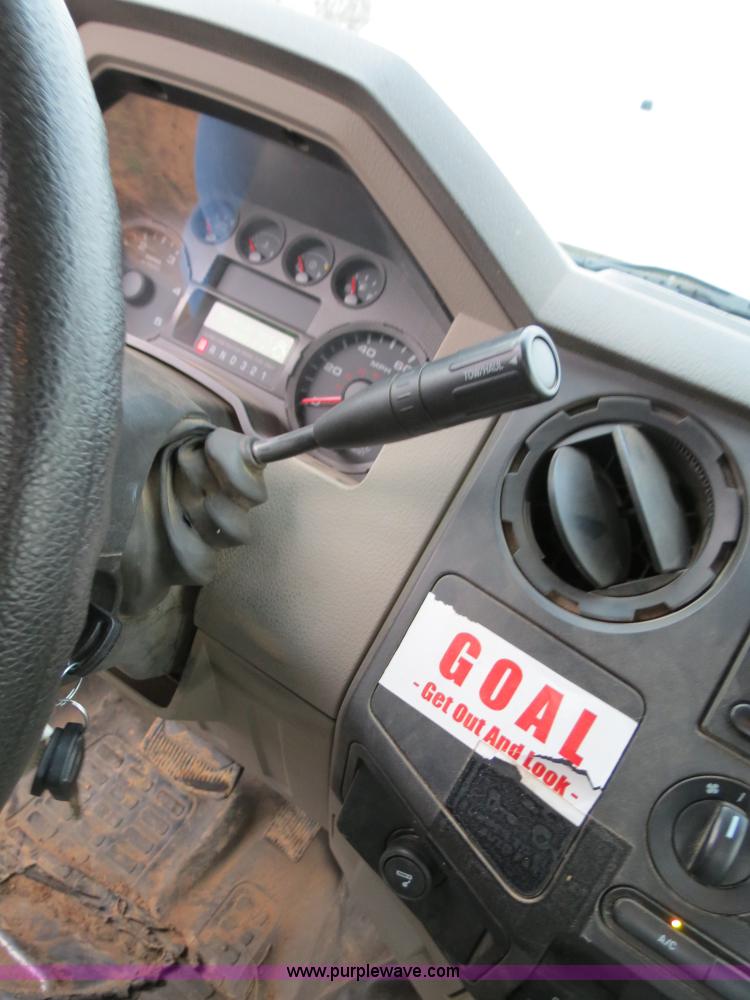 image for item B4646 2008 Ford F350 XL Super Duty service truck