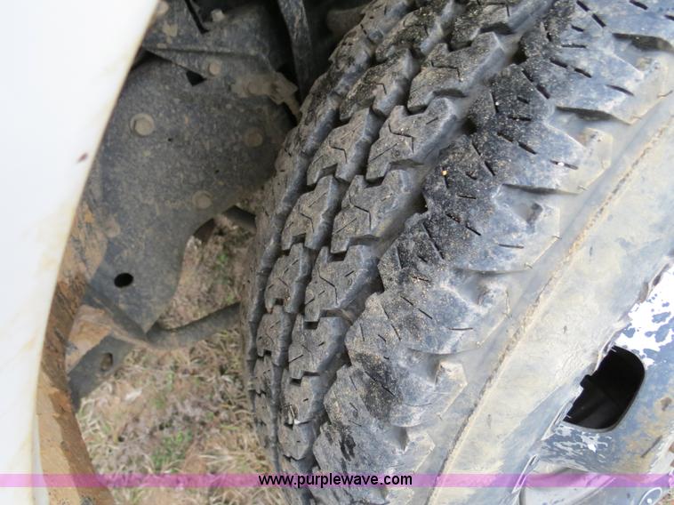 image for item B4646 2008 Ford F350 XL Super Duty service truck