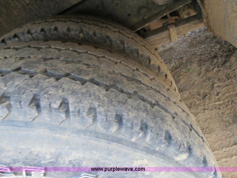 image for item B4646 2008 Ford F350 XL Super Duty service truck