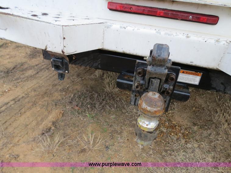 image for item B4646 2008 Ford F350 XL Super Duty service truck