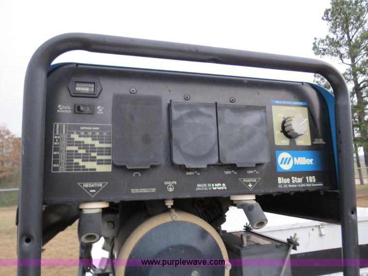 image for item B4646 2008 Ford F350 XL Super Duty service truck