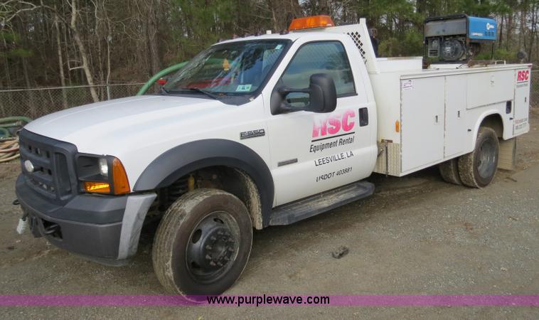 image for item B4647 2007 Ford F550 XL Super Duty service truck