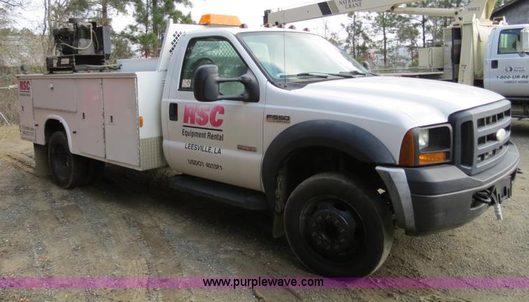 image for item B4647 2007 Ford F550 XL Super Duty service truck