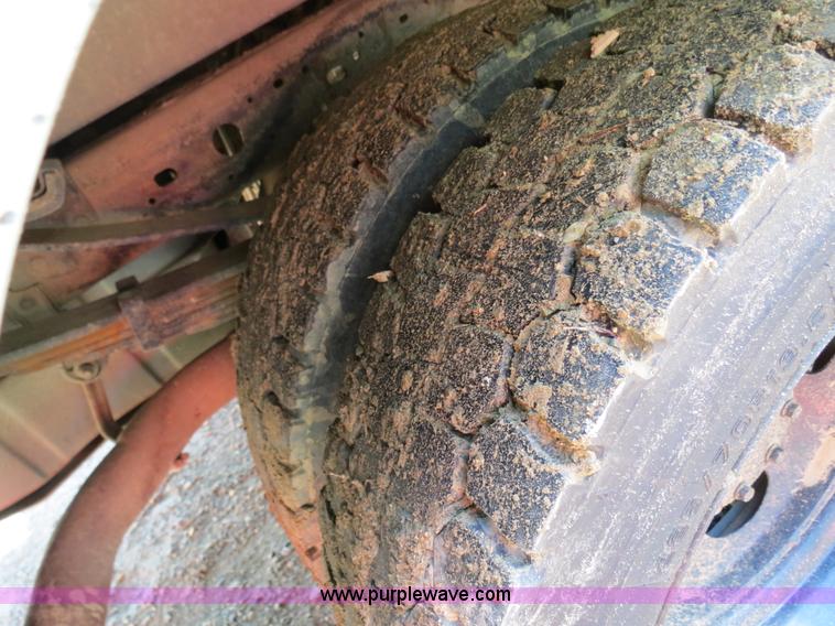 image for item B4647 2007 Ford F550 XL Super Duty service truck