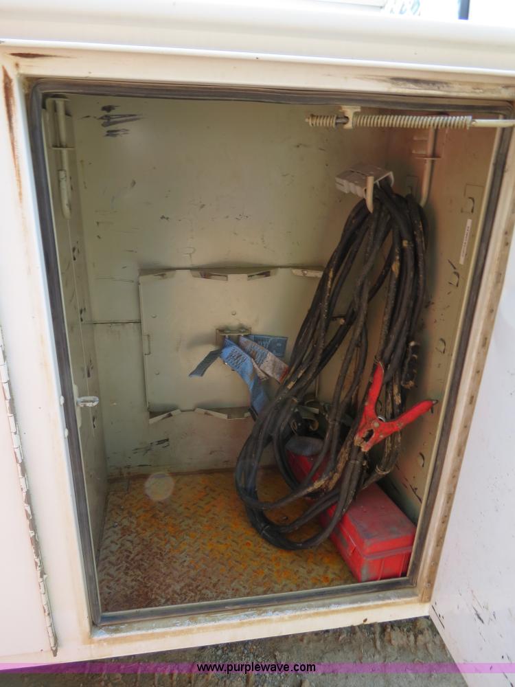 image for item B4647 2007 Ford F550 XL Super Duty service truck