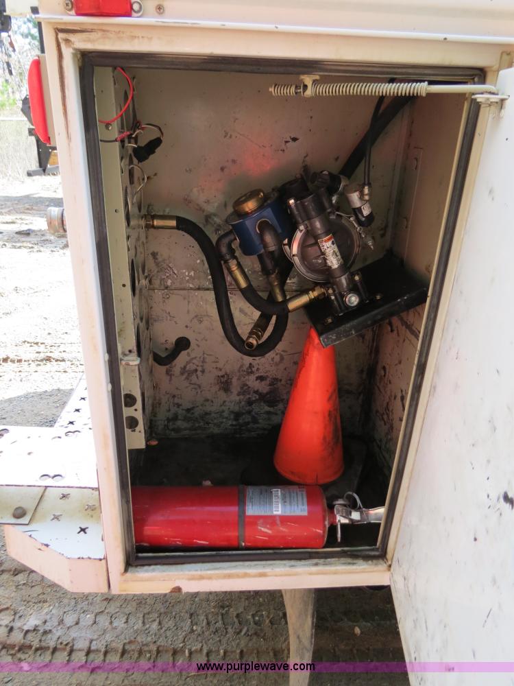 image for item B4647 2007 Ford F550 XL Super Duty service truck