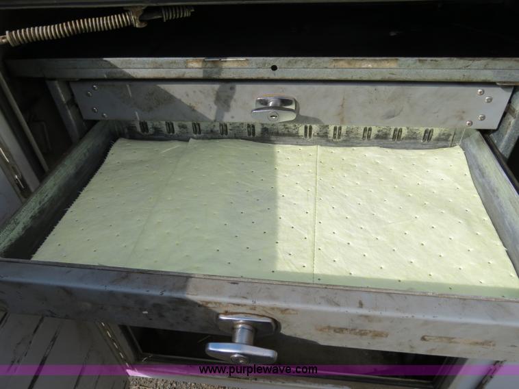 image for item B4647 2007 Ford F550 XL Super Duty service truck