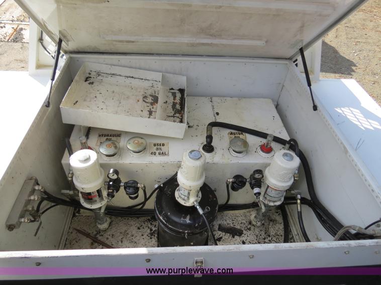 image for item B4647 2007 Ford F550 XL Super Duty service truck