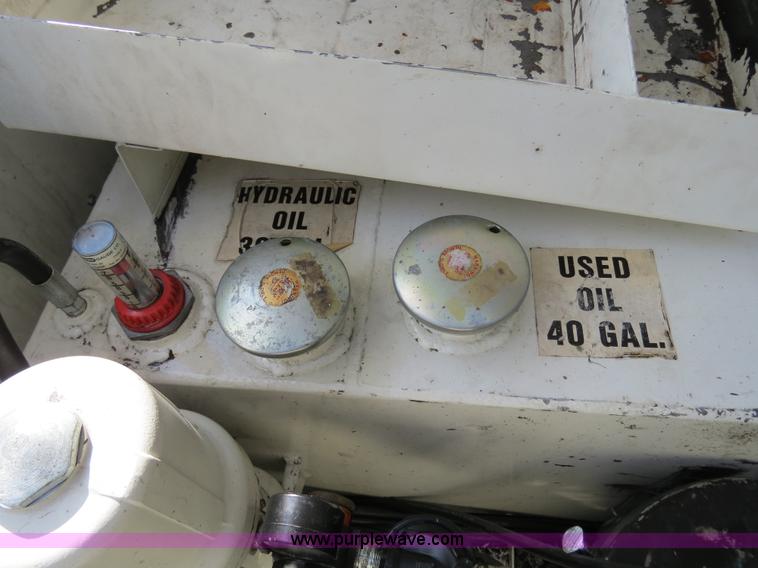 image for item B4647 2007 Ford F550 XL Super Duty service truck